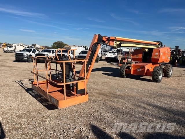 JLG 660SJ Teleskooppipuominostimet