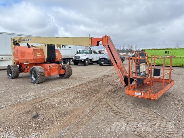 JLG 800 AJ Kuukulkijat