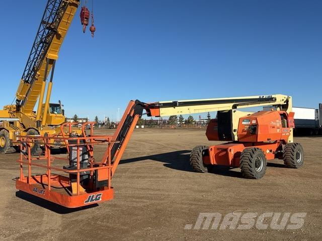 JLG 800 AJ Kuukulkijat