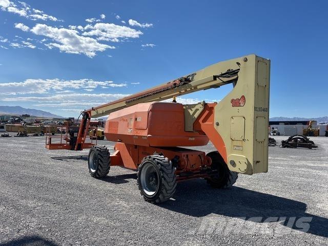 JLG 800AJ Kuukulkijat