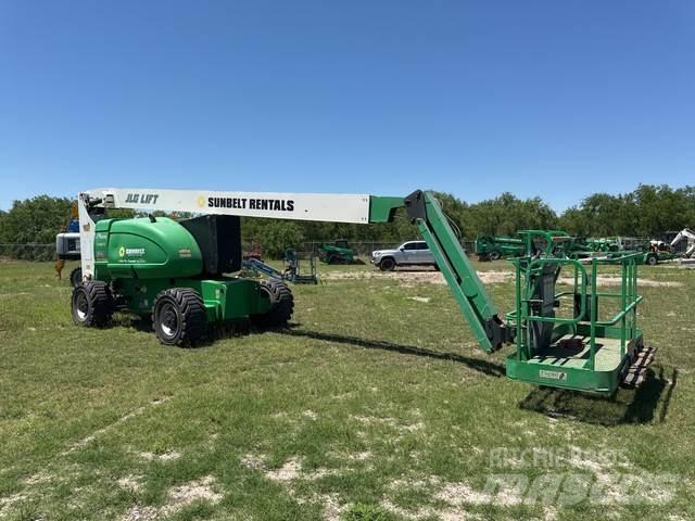 JLG 800AJ Kuukulkijat