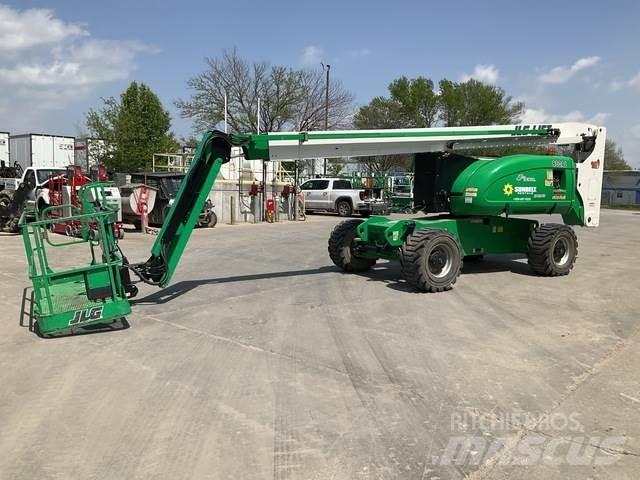 JLG 800AJ Kuukulkijat