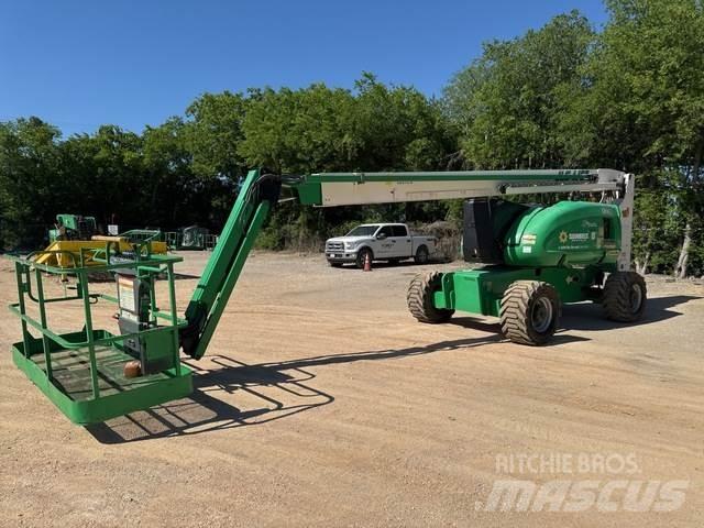JLG 800AJ Kuukulkijat