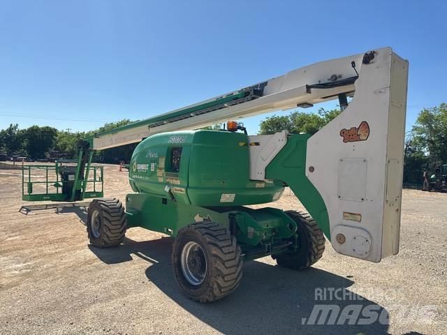 JLG 800AJ Kuukulkijat