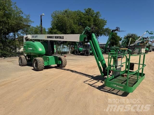 JLG 800AJ Kuukulkijat