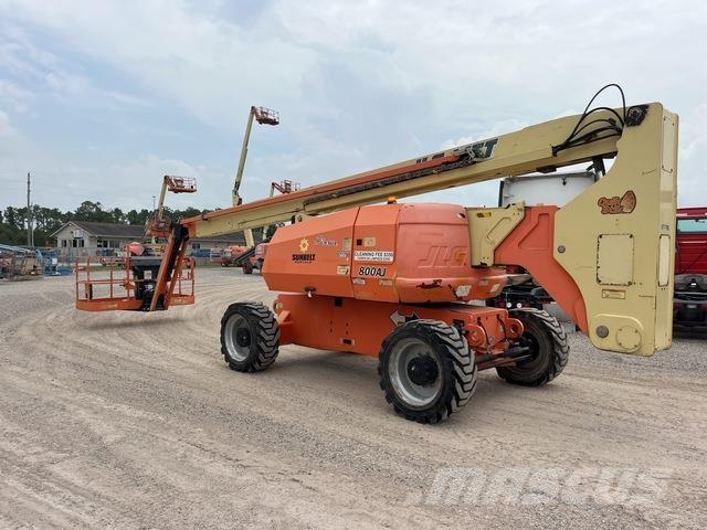 JLG 800AJ Kuukulkijat
