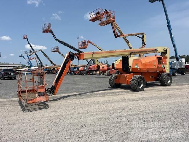 JLG 800AJ Kuukulkijat