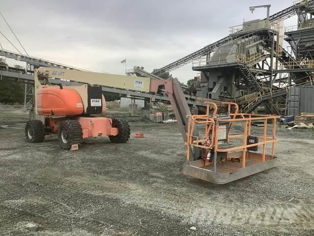JLG 800AJ Kuukulkijat