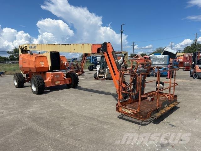 JLG 800AJ Kuukulkijat