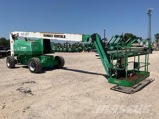 JLG 800AJ Kuukulkijat