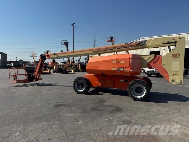 JLG 800AJ Kuukulkijat