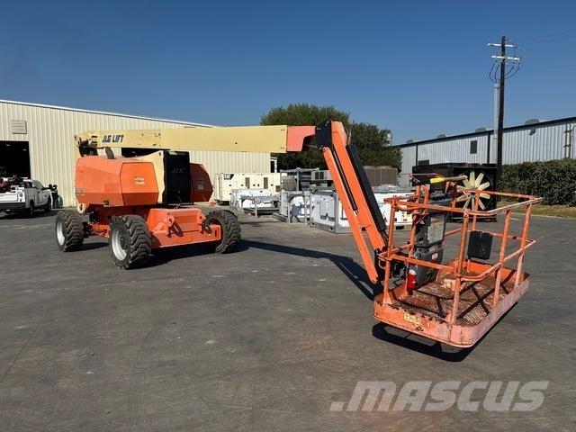 JLG 800AJ Kuukulkijat