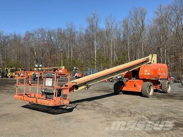JLG 800S Teleskooppipuominostimet