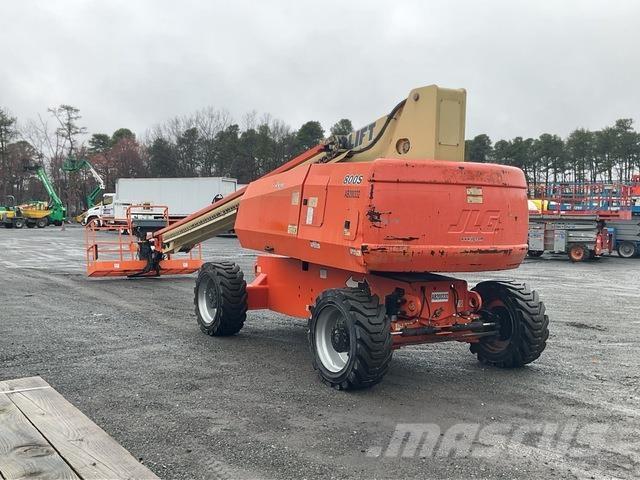 JLG 800S Teleskooppipuominostimet