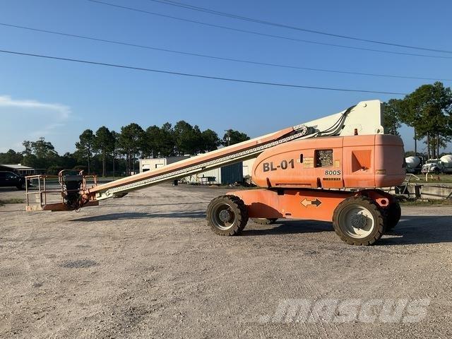 JLG 800S Teleskooppipuominostimet