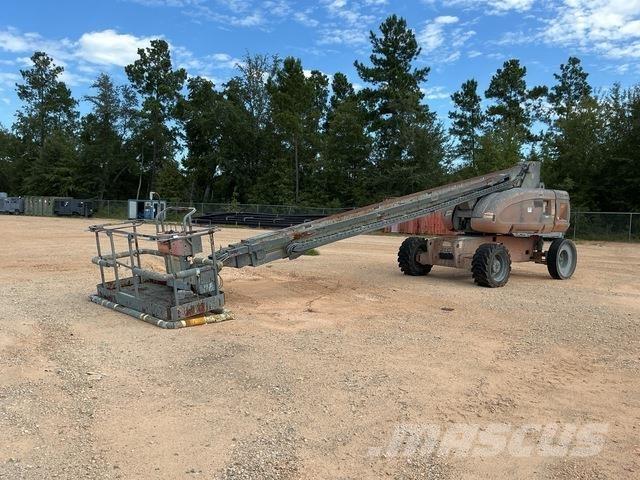 JLG 800S Teleskooppipuominostimet