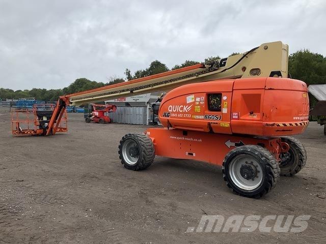 JLG 860SJ Teleskooppipuominostimet