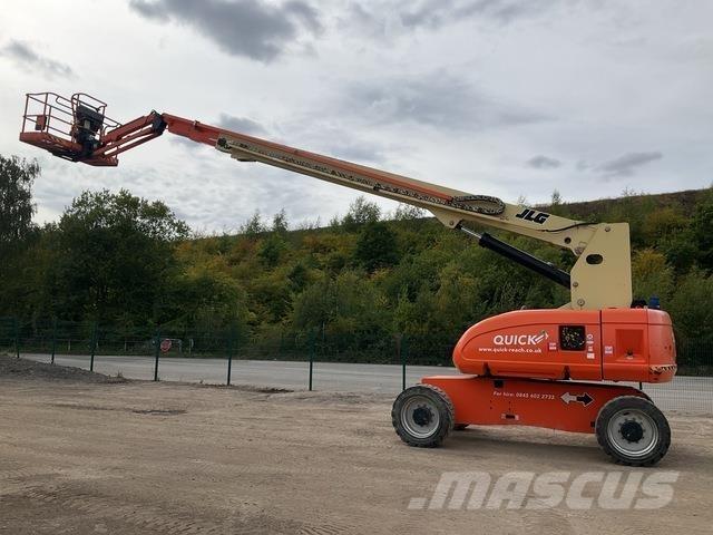 JLG 860SJ Teleskooppipuominostimet