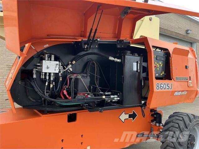 JLG 860SJ Teleskooppipuominostimet