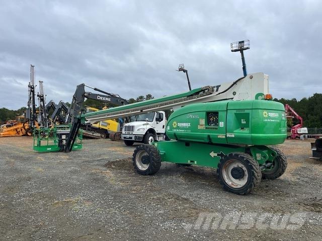 JLG 860SJ Teleskooppipuominostimet