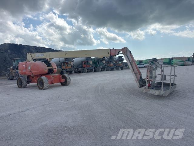 JLG 860SJ Teleskooppipuominostimet