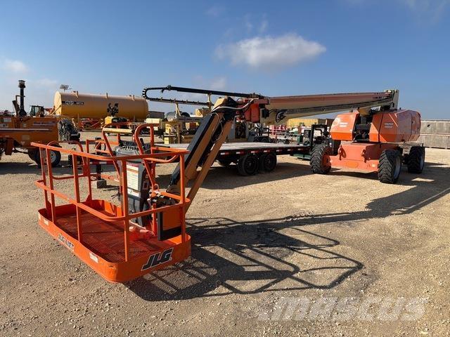 JLG 860SJ Teleskooppipuominostimet