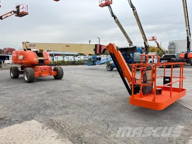 JLG 860SJ Teleskooppipuominostimet
