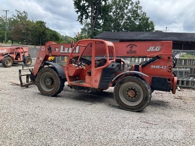 JLG 944E-42 Kurottajat