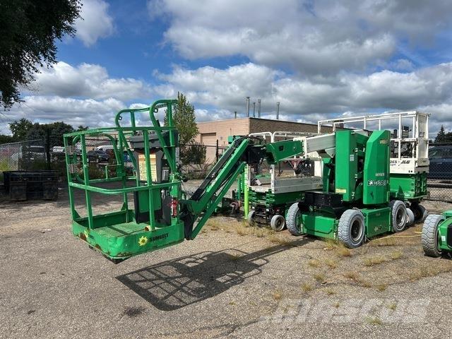 JLG E300 AJP Kuukulkijat