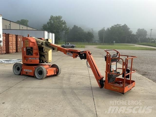 JLG E3000AJP Kuukulkijat
