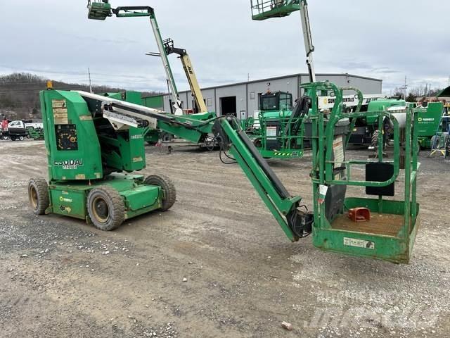 JLG E300AJ Kuukulkijat