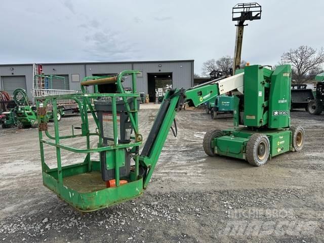 JLG E300AJ Kuukulkijat