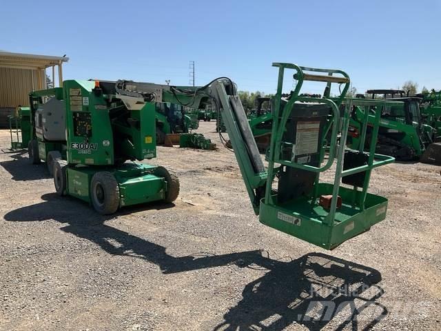 JLG E300AJ Kuukulkijat