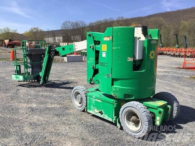 JLG E300AJP Kuukulkijat