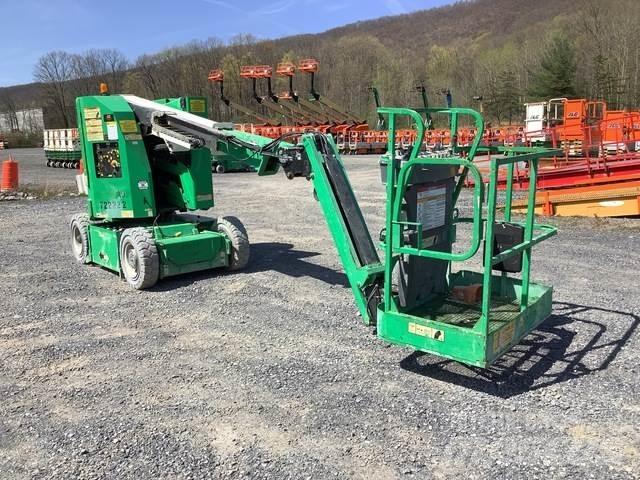 JLG E300AJP Kuukulkijat