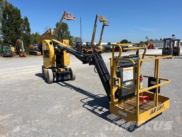 JLG E300AJP Kuukulkijat