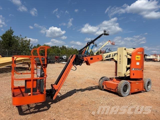 JLG E300AJP Kuukulkijat