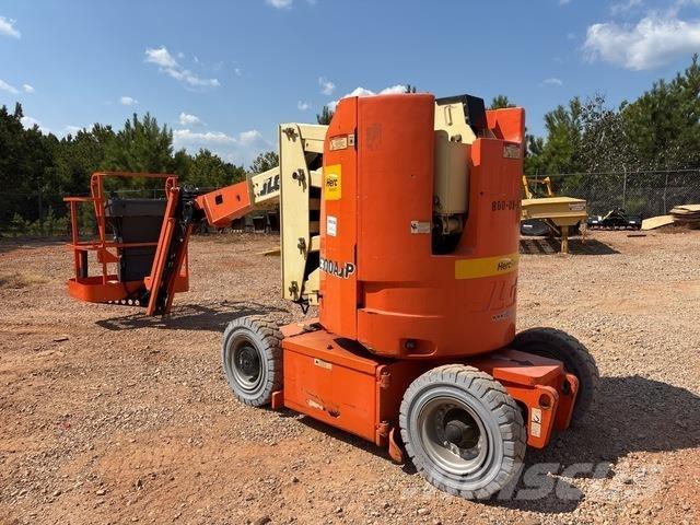 JLG E300AJP Kuukulkijat