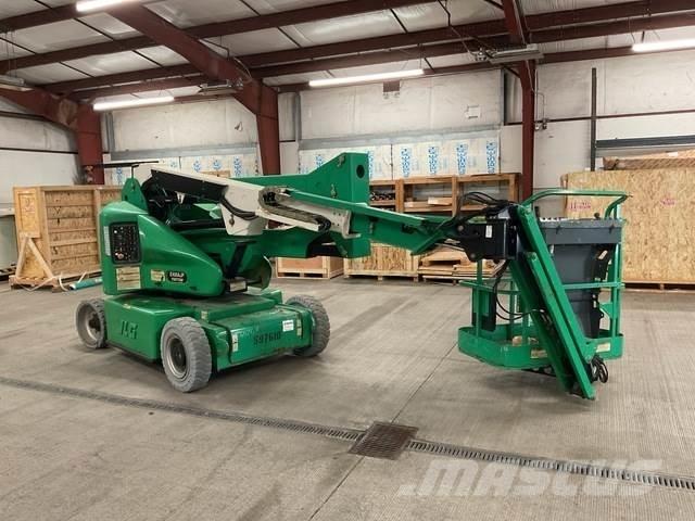 JLG E400AJPN Kuukulkijat