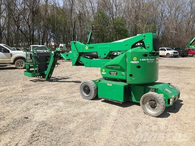 JLG E400AJPN Kuukulkijat