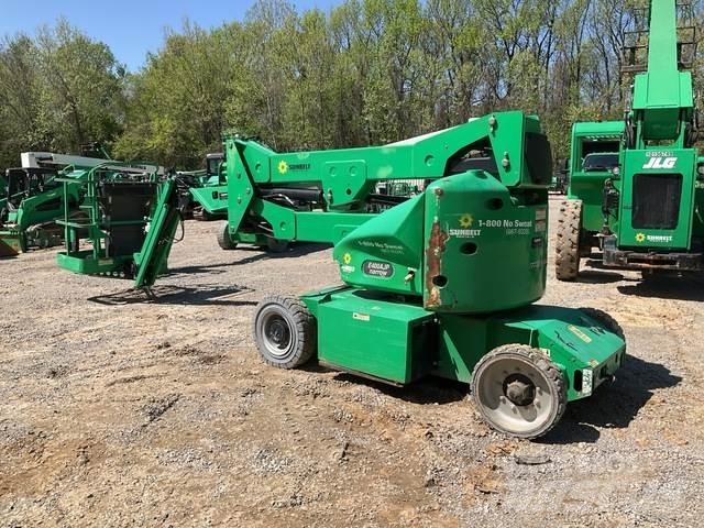 JLG E400AJPN Kuukulkijat