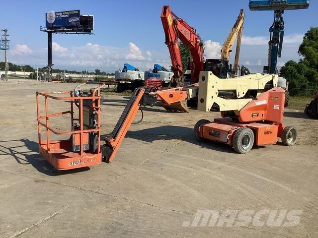 JLG E400AJPN Kuukulkijat