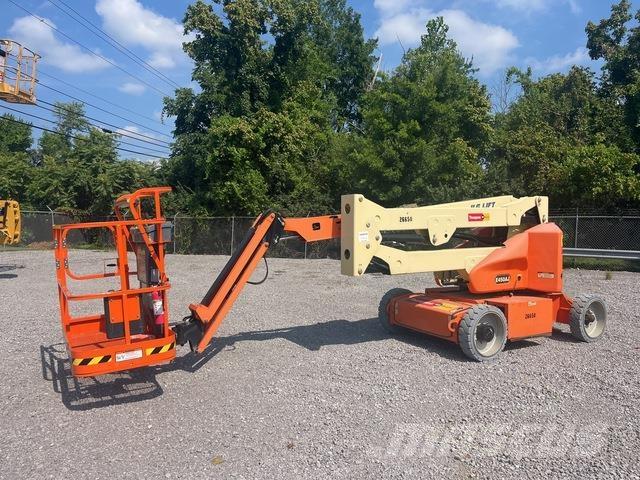 JLG E450AJ Kuukulkijat