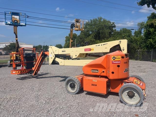 JLG E450AJ Kuukulkijat