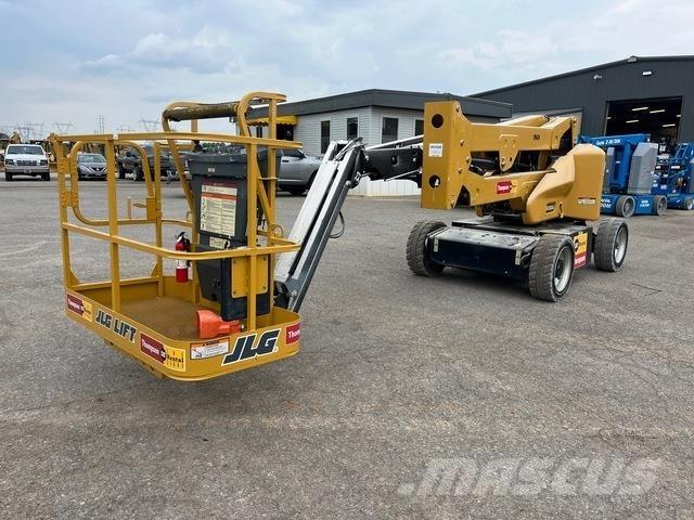 JLG E450AJ Kuukulkijat