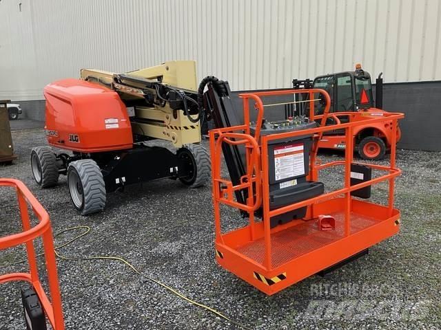 JLG EC450AJ Kuukulkijat