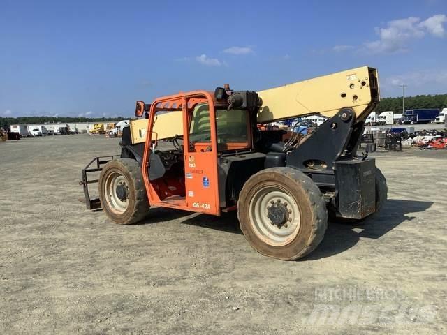 JLG G6-42A Kurottajat