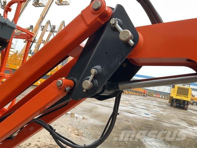 JLG H340AJ Kuukulkijat