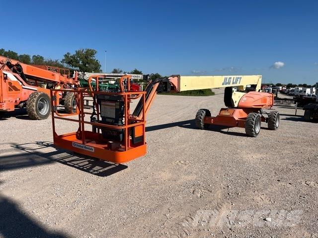 JLG M600JP Kuukulkijat