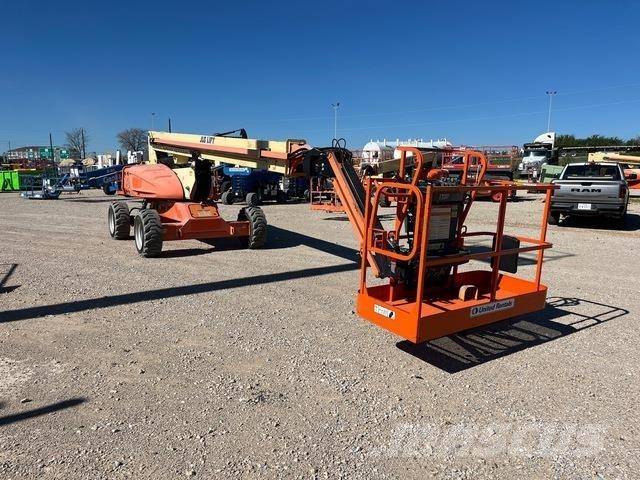JLG M600JP Kuukulkijat